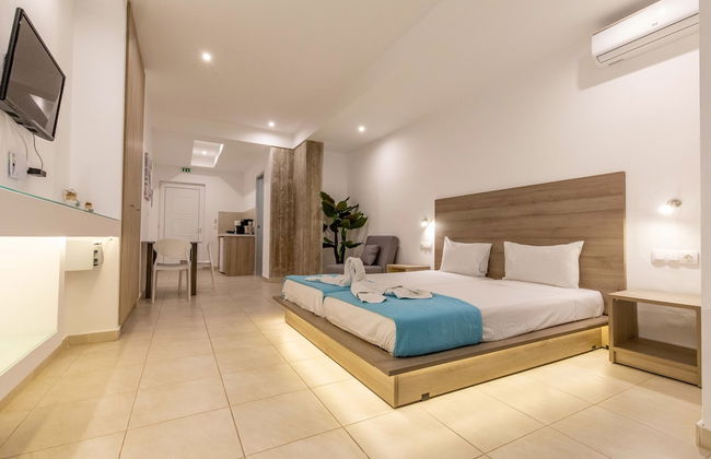 Stay Helios - Aparts & Pool Suites - Foto 12