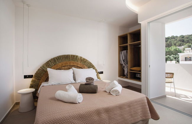 Stay Helios - Aparts & Pool Suites - Foto 18