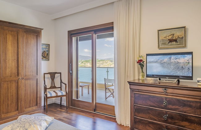 Sk Place Crete Luxury Seafront Villas - Photo 16