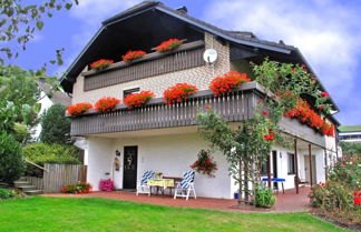 Foto 1 - Apartment in Deifeld With Garden