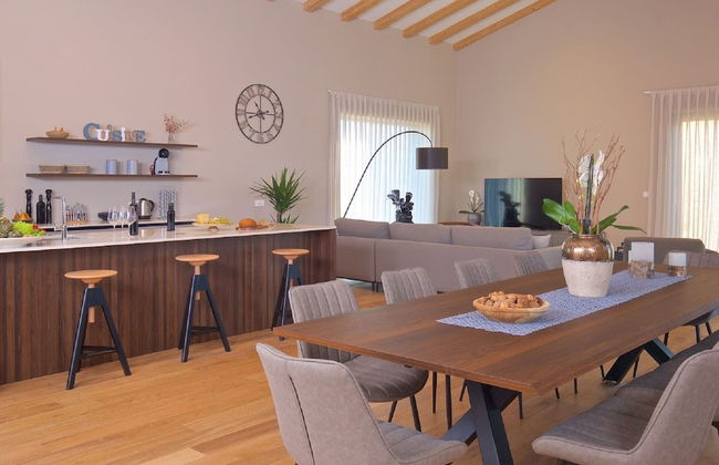 Enticing Holiday Home in Brtonigla with Hot Tub - Foto 15