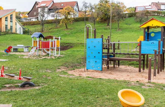 Holiday Home in Thuringia With Private Terrace, use of a Garden and Pool - Foto 20