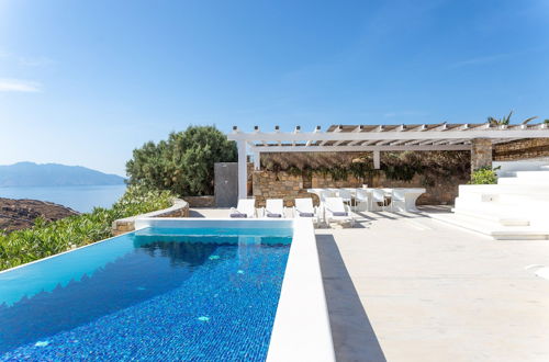 Photo 17 - Glorious Aegean View Pool Villa Pharos