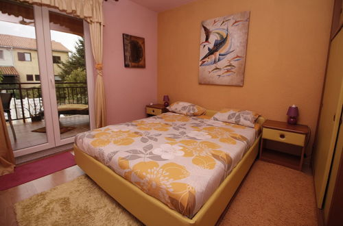 Photo 3 - Holiday house Vesna for relaxed vacation