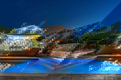 Foto 20 - Villa in Zakynthos With Private Pool & Views