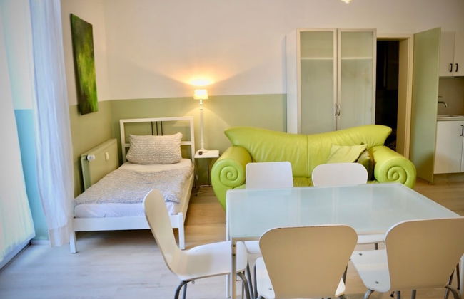 a-domo Apartments Mülheim - Apartments, Lofts & Hostel Rooms - short or longterm - single or grouptravel - Foto 3