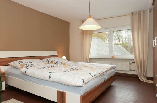 Photo 4 - Quaint Apartment in Kaifenheim near Forest