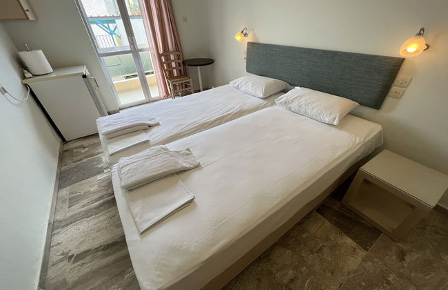 Neapolis Rooms & Apartments - Photo 9