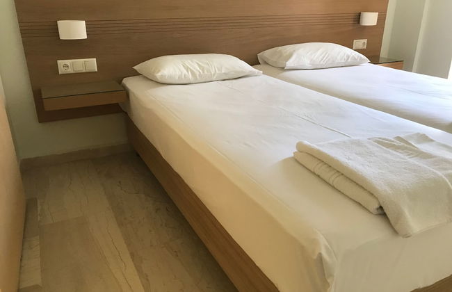 Neapolis Rooms & Apartments - Photo 4