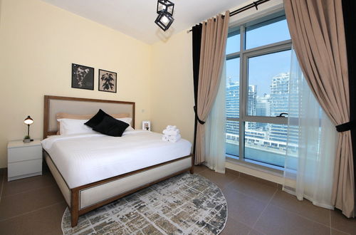 Photo 2 - Luxury 1 Bedroom in Hamilton Residency