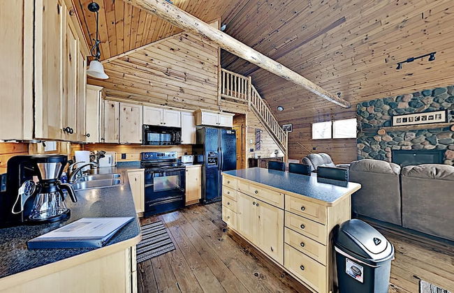 Bayshore Retreat - Photo 9