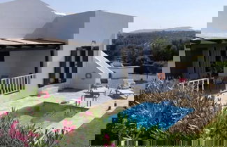 Foto 1 - Villa With Pool and Parasol in Kirianna