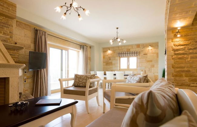Nikolas Villas Kamilari - Photo 11