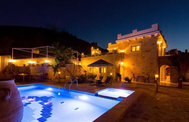 Nikolas Villas Kamilari - Photo 20
