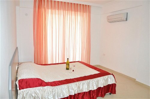 Foto 4 - HYT Apart 3 Bedrooms 2 by DreamofHoliday