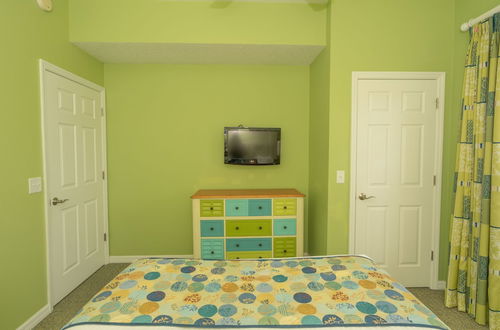 Photo 13 - Barefoot Suites