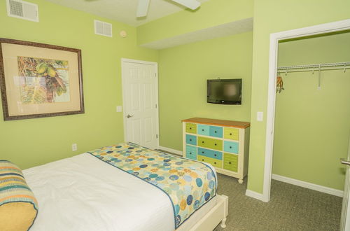 Photo 11 - Barefoot Suites