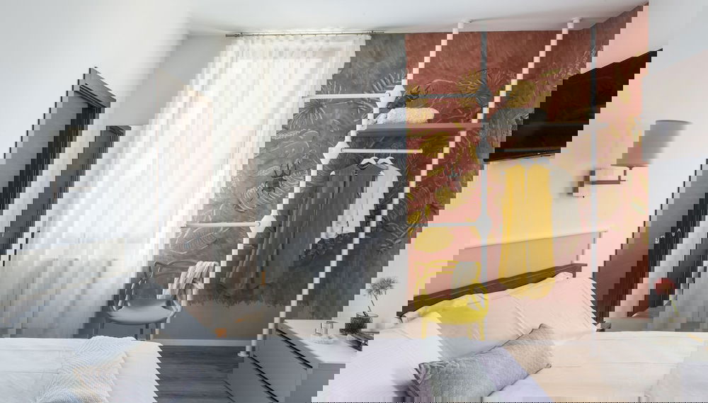 Primary image