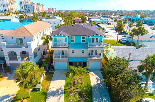 Photo 49 - Luxury Living - Modern Beach Townhouse