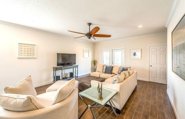 Luxury Living - Modern Beach Townhouse - Photo 22