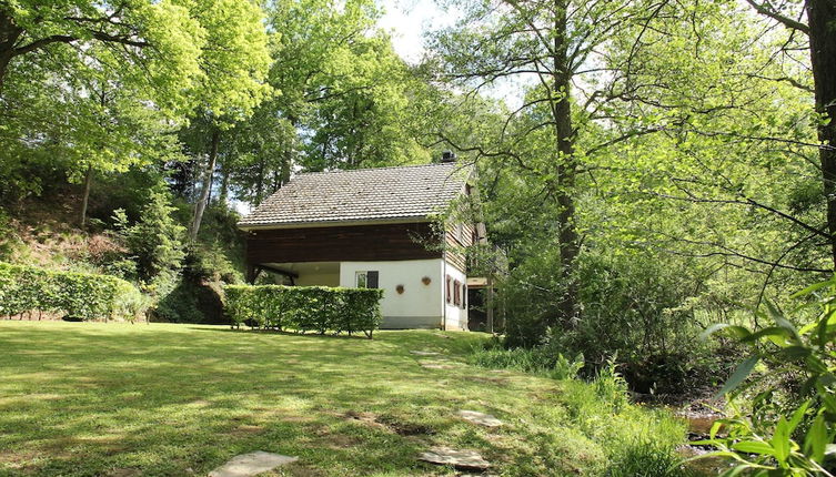 Foto 1 - Detached, Cosy Holiday Home With Sauna in a Wooded Area