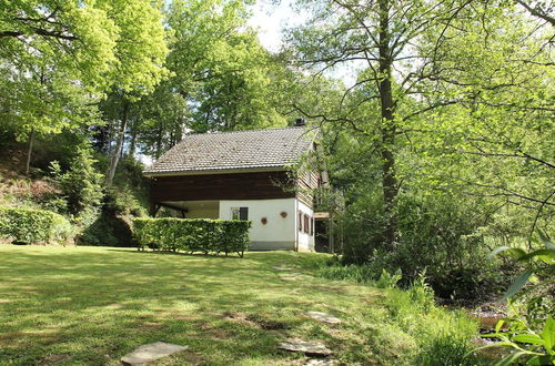 Foto 1 - Detached, Cosy Holiday Home With Sauna in a Wooded Area