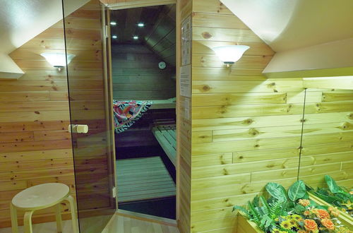 Photo 15 - Detached, Cosy Holiday Home With Sauna in a Wooded Area