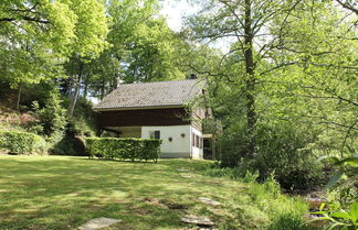 Foto 1 - Detached, Cosy Holiday Home With Sauna in a Wooded Area