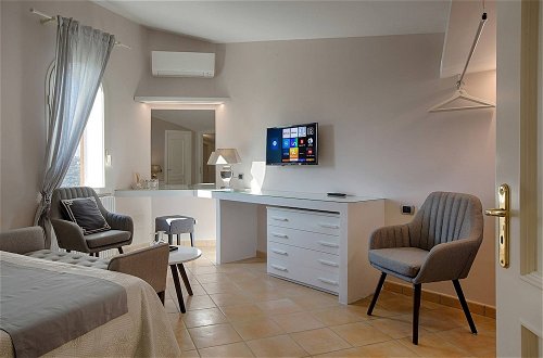 Photo 55 - Luxury Villa In Sorrento Coast Strategic Location