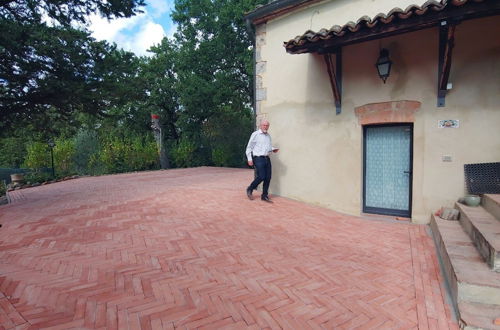 Photo 19 - idyllic old Charming Cottage Near Siena