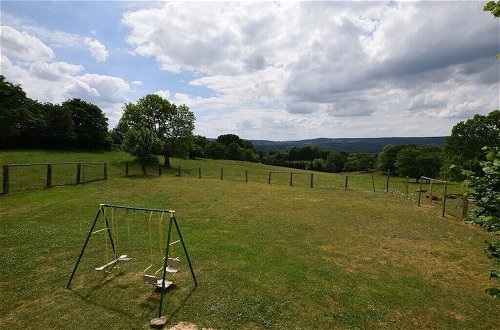Photo 22 - Holiday Home in Rendeux With Fenced Garden