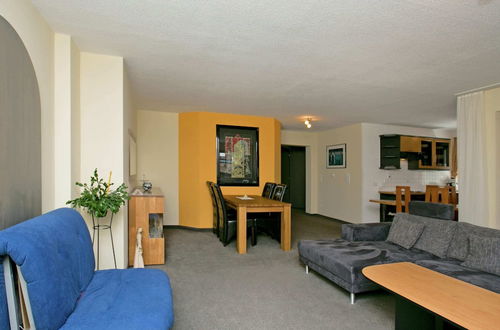 Foto 4 - Apartment With Atmosphere in Langenfeld