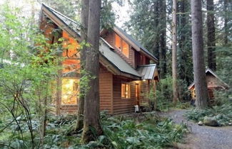 Photo 2 - Mt Baker Lodging Cabin 4 - Sleeps 5