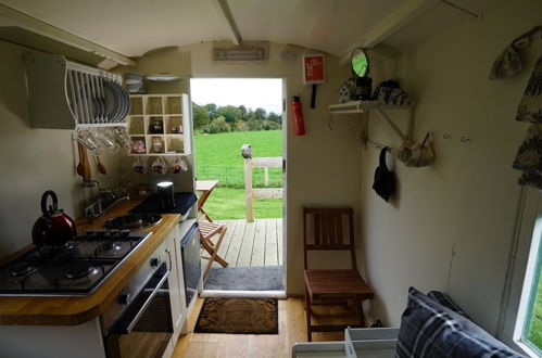 Photo 7 - Shepherd's Hut @ Westcote