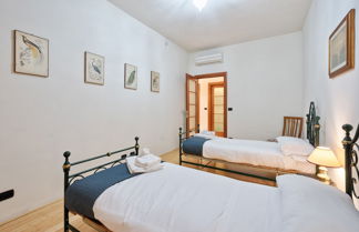 Photo 3 - Roomy Apartment Borgo San Paolo