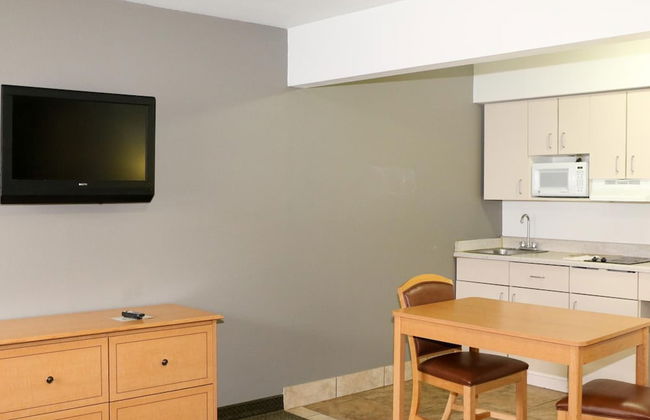 Studio 6 Lubbock, TX - Medical Center - Photo 20
