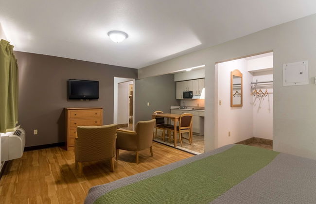 Studio 6 Lubbock, TX - Medical Center - Photo 21