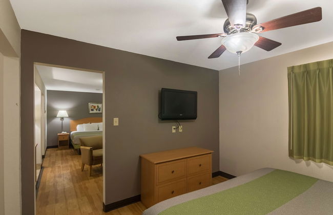 Studio 6 Lubbock, TX - Medical Center - Photo 17