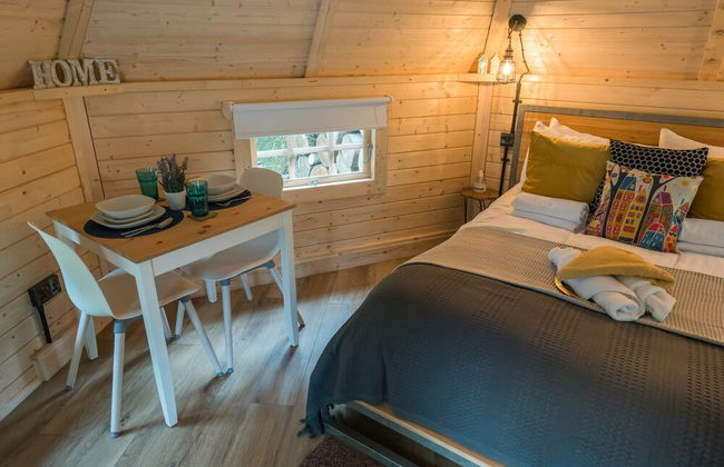 1-bed Cabin, 2 Adults, Outdoor Bath & Wood Burner - Foto 4