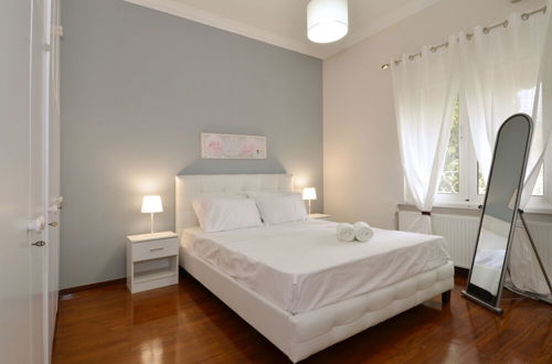 Photo 2 - Plaka Apartment in Athens