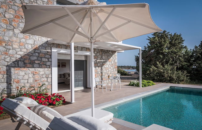 Cedar Bay Beachside Villas - Photo 61