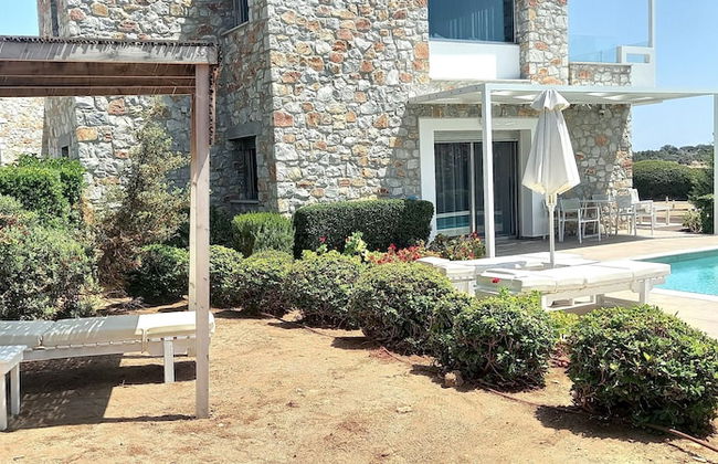 Cedar Bay Beachside Villas - Photo 49