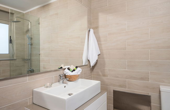 Cedar Bay Beachside Villas - Photo 78