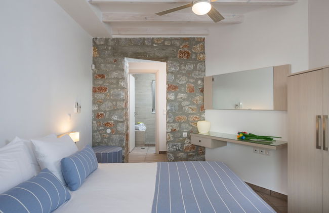 Cedar Bay Beachside Villas - Photo 7