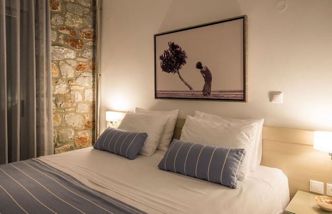 Cedar Bay Beachside Villas - Photo 3