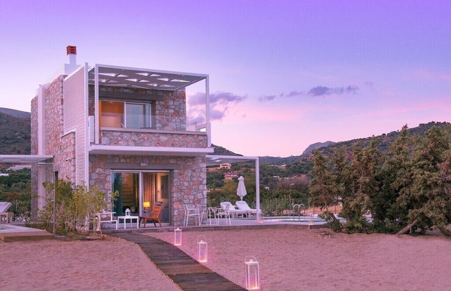 Cedar Bay Beachside Villas - Photo 18