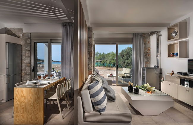 Cedar Bay Beachside Villas - Photo 36