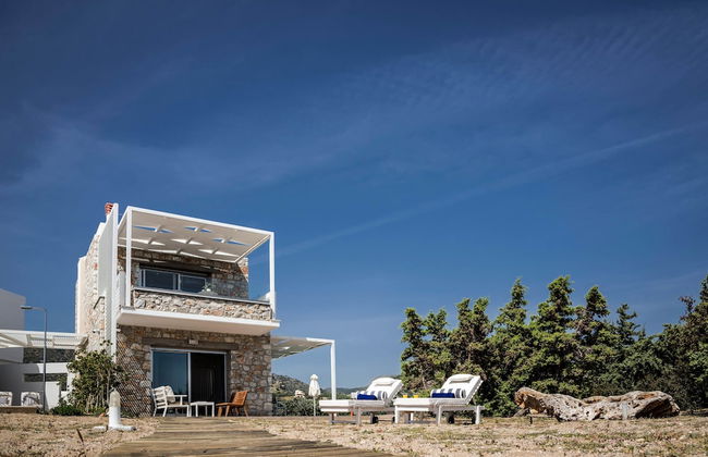Cedar Bay Beachside Villas - Photo 9