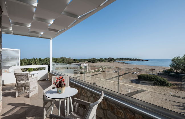Cedar Bay Beachside Villas - Photo 15