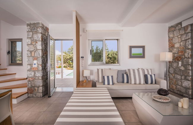 Cedar Bay Beachside Villas - Photo 34